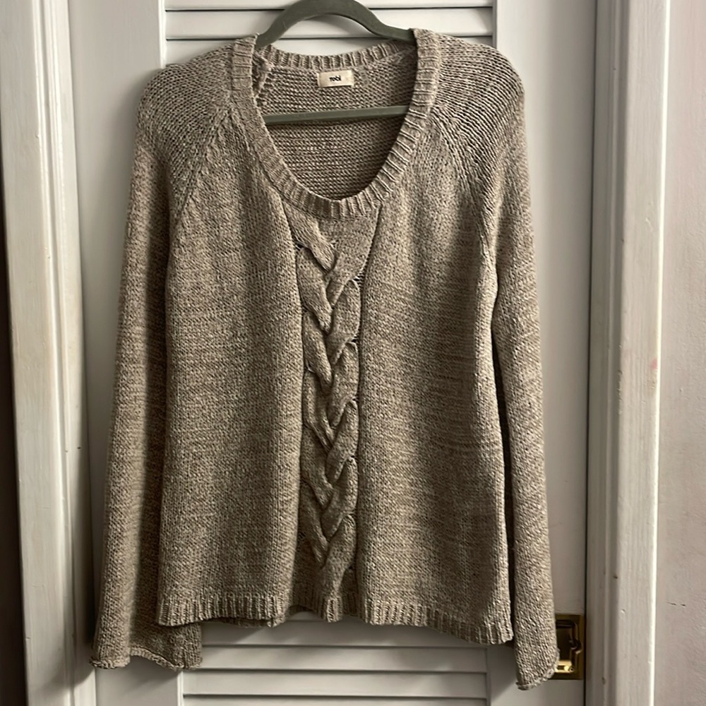 Tobi super comfy oversized, light sweater in grey w/hi hem & bell sleeves,Size S